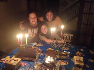 girls chanukah 2014